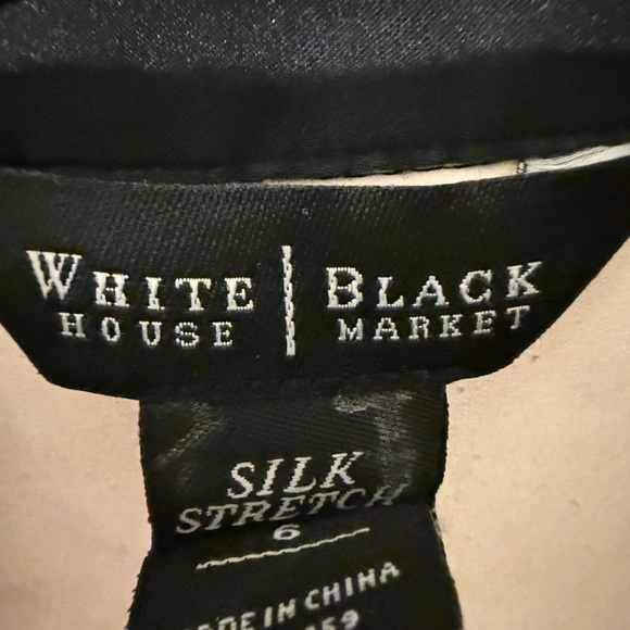 White House Black Market Silk Cream & Black Button Up Top Size 6 - Picture 5 of 5